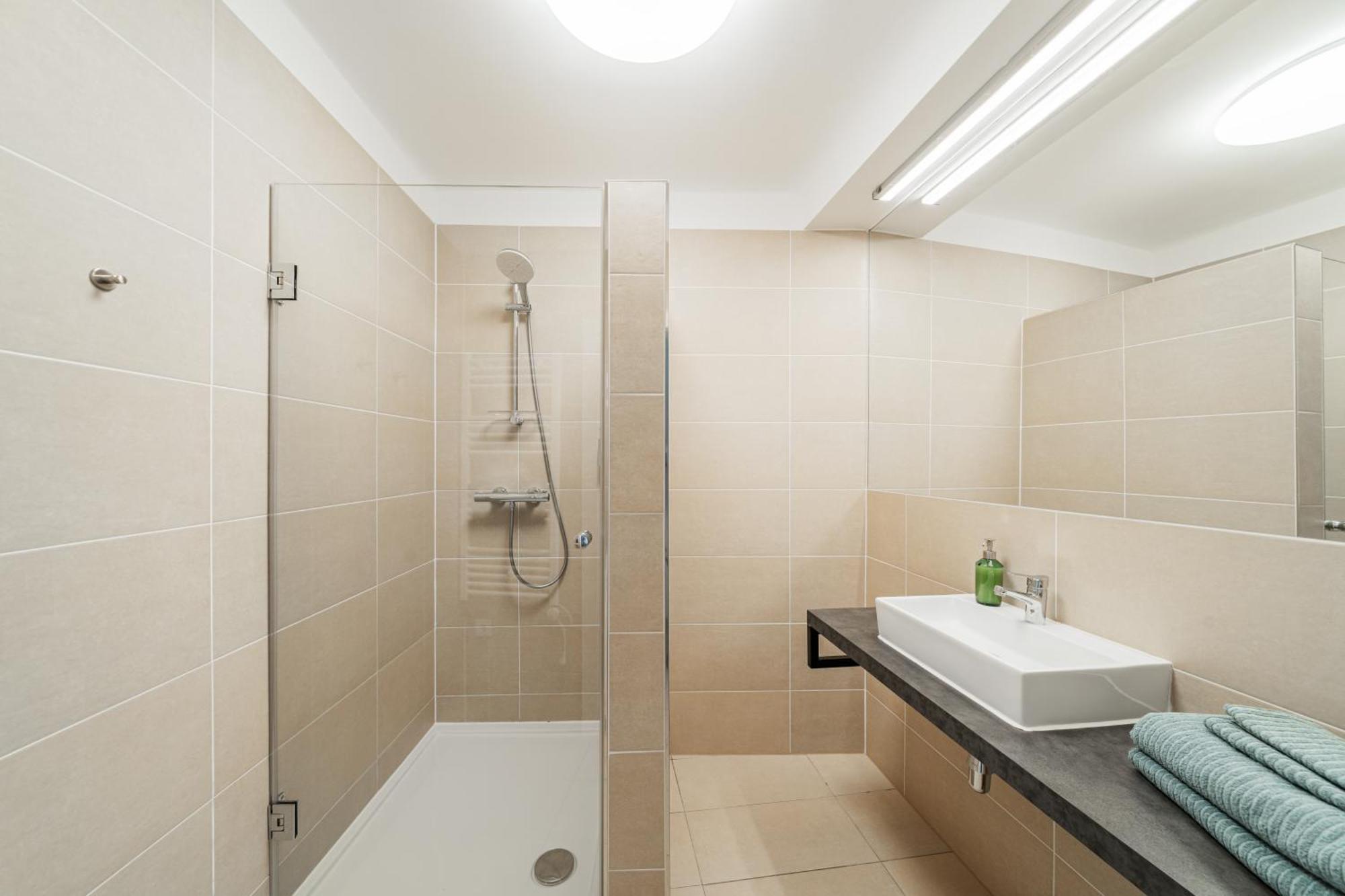 Central 60M2 Suite 10 Min Walk From Main Station Wien Eksteriør bilde