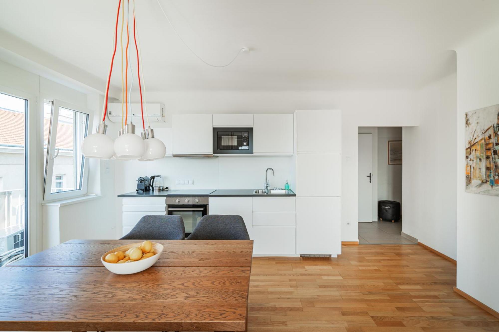 Central 60M2 Suite 10 Min Walk From Main Station Wien Eksteriør bilde